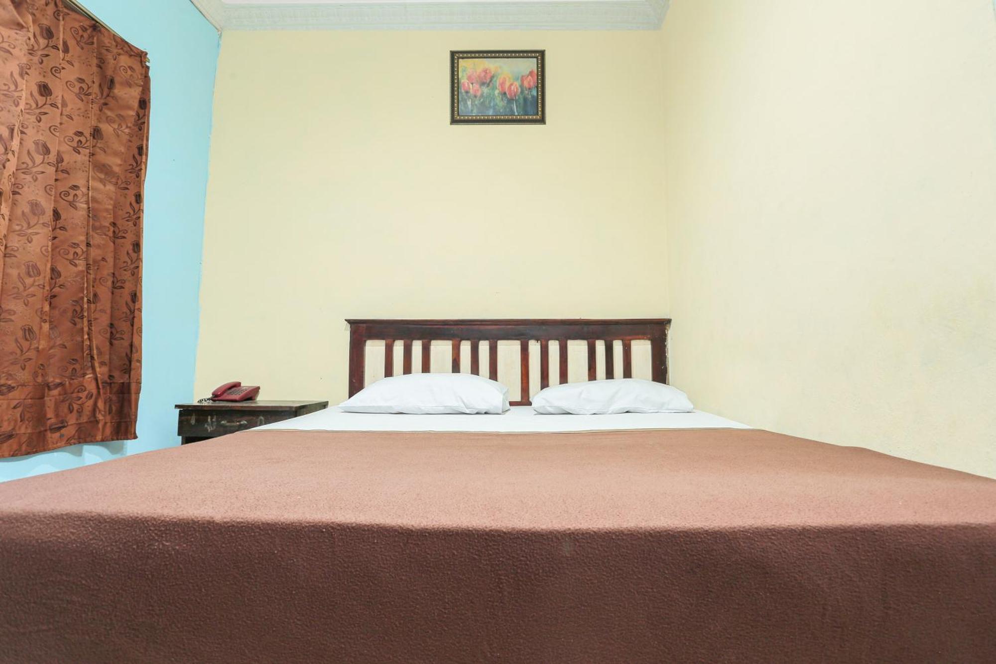 Oyo 93046 Hotel Fortuna Parepare Eksteriør bilde